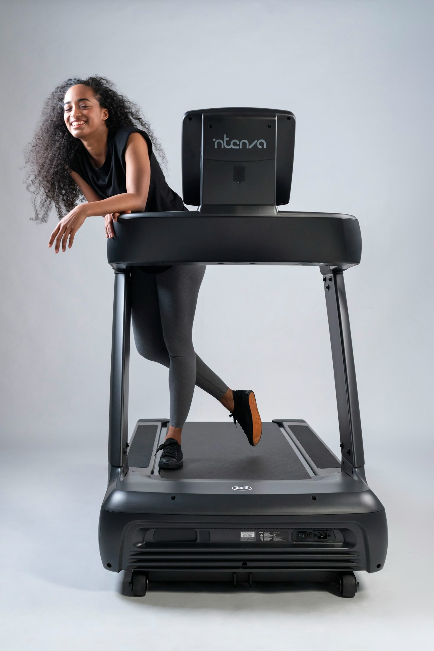 Top Features to Look for in Under-Desk Treadmills
